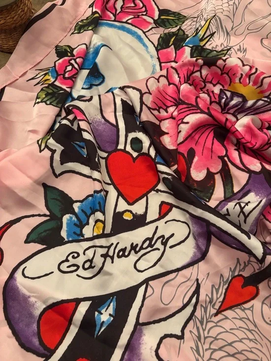 Ed Hardy Graphic Scarf set of 2 - Picture 3 of 7